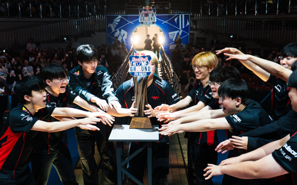 队员首秀即夺冠，实力获得肯定的简单介绍