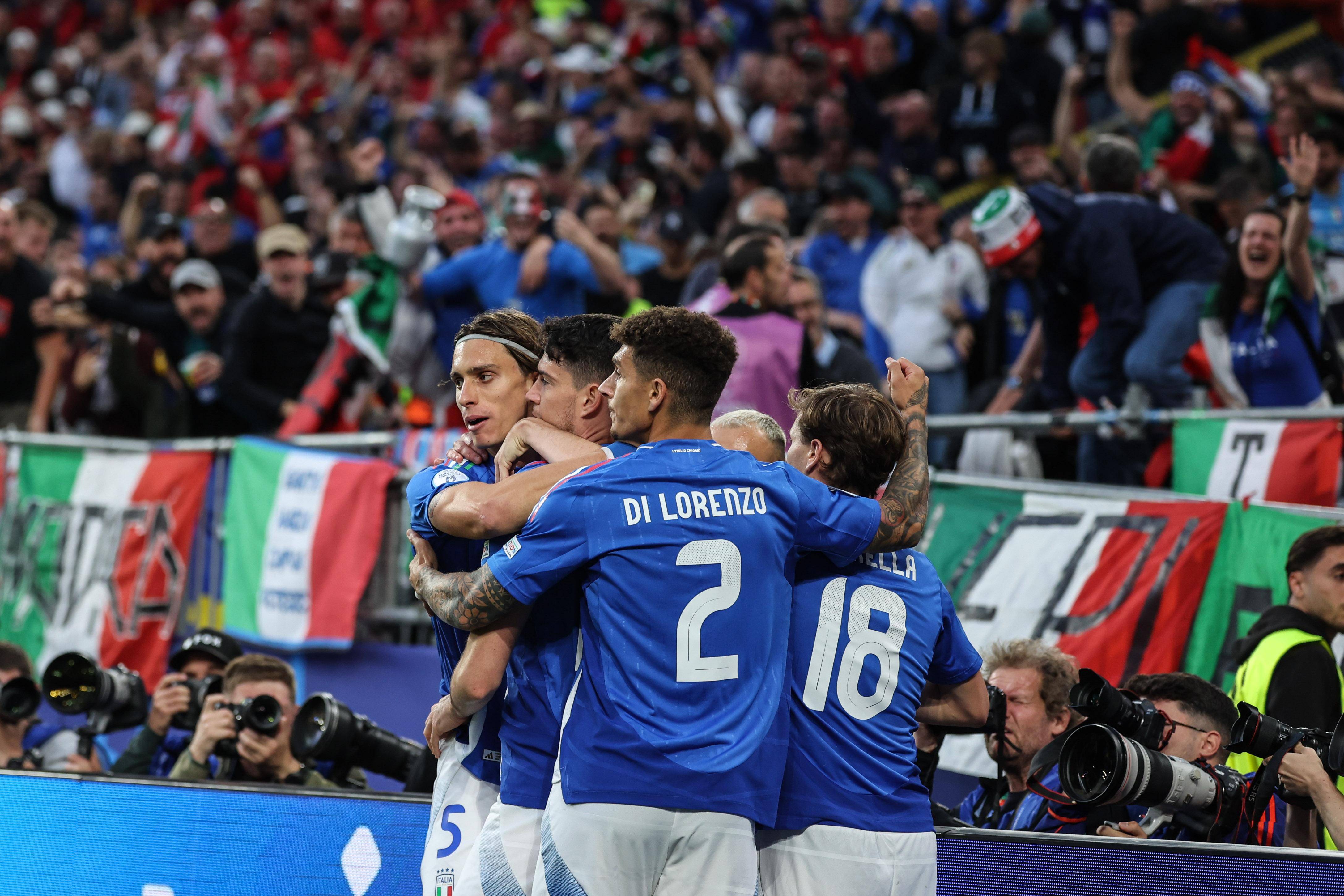 雷火电竞网站-波兰备战欧锦赛，客场对决阿尔巴尼亚