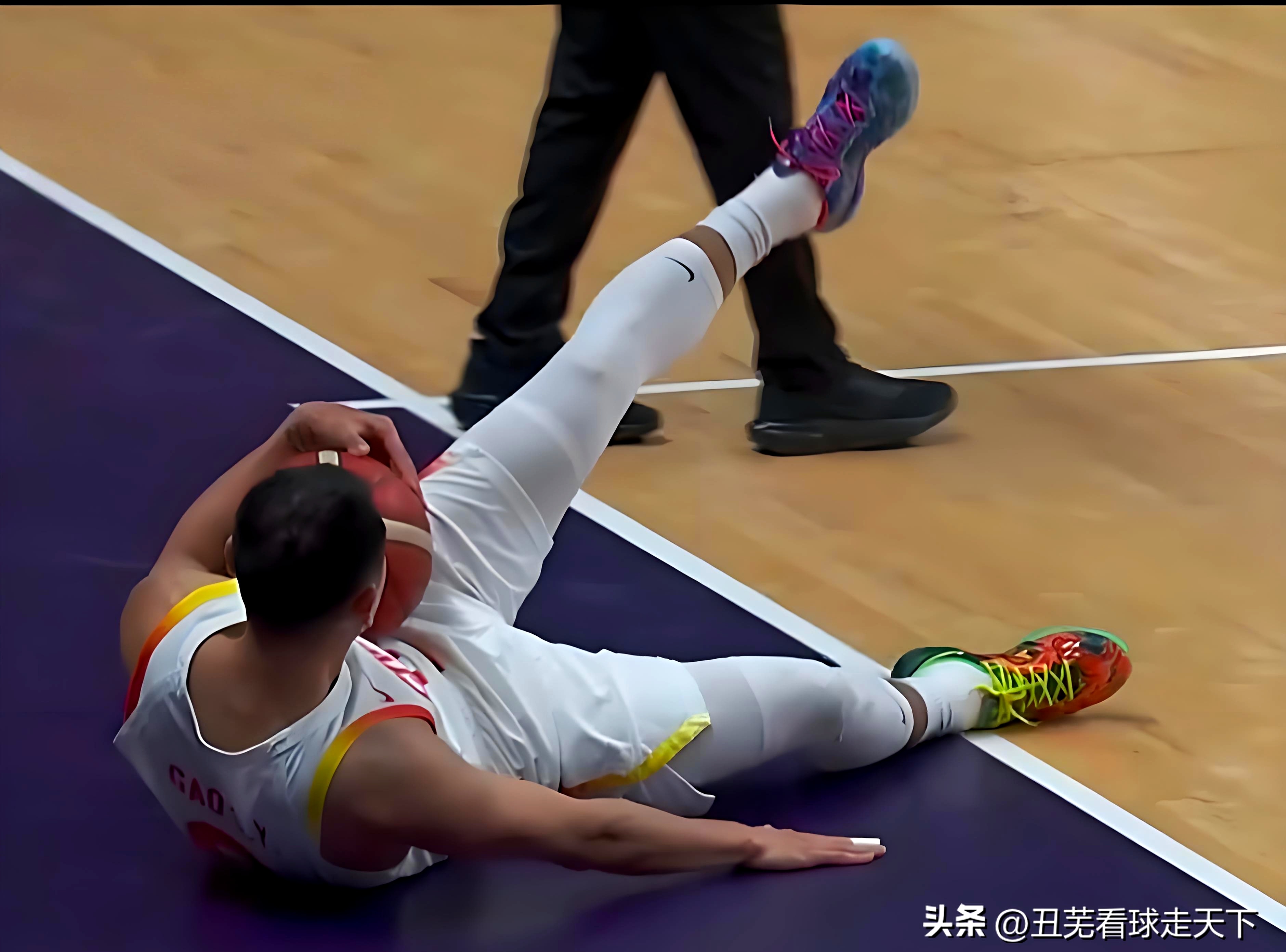 亚洲杯篮球锦标赛展开激烈角逐 亚洲杯篮球锦标赛展开激烈角逐