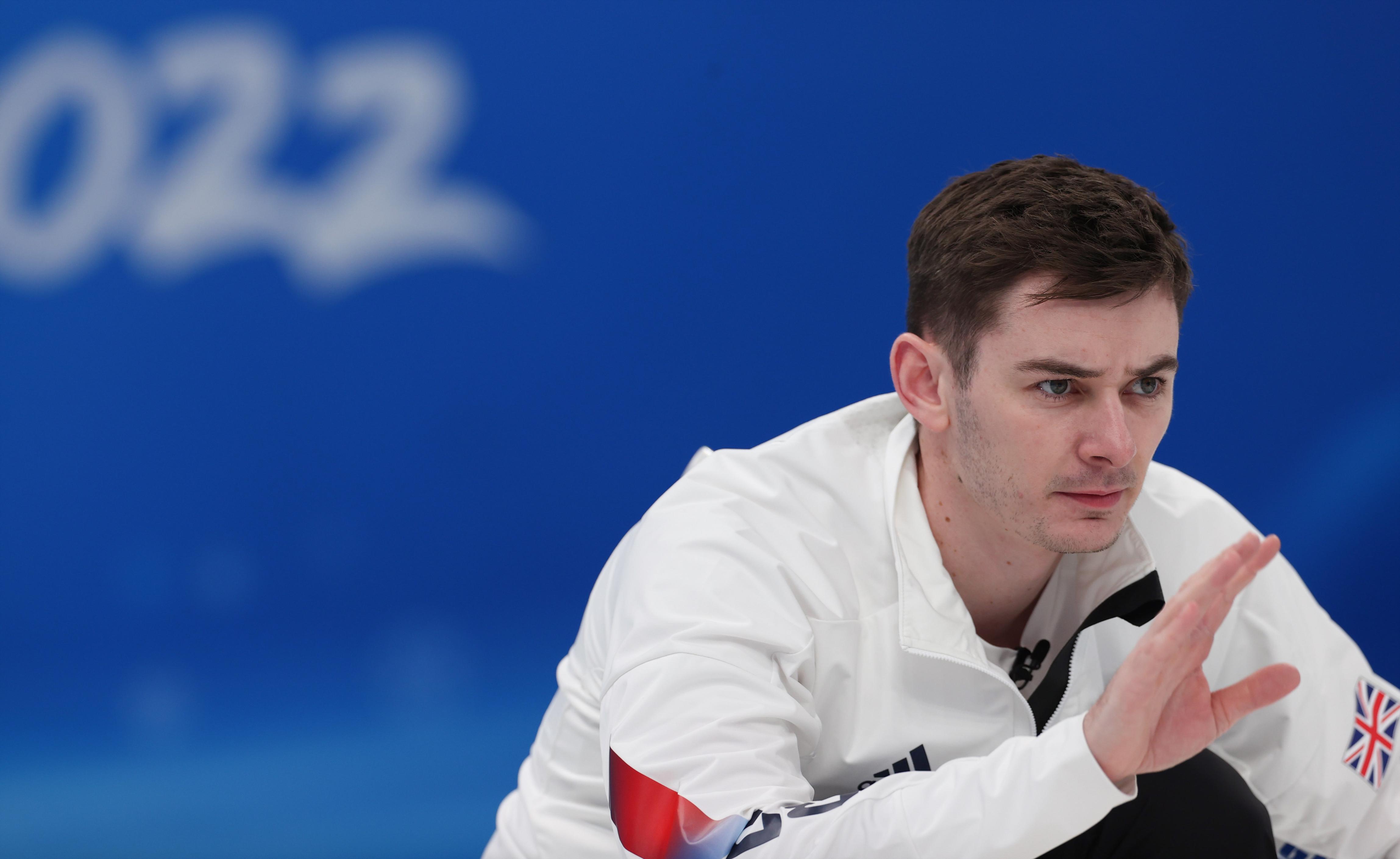 瑞士队选手斗志昂扬，奋勇拼搏的简单介绍