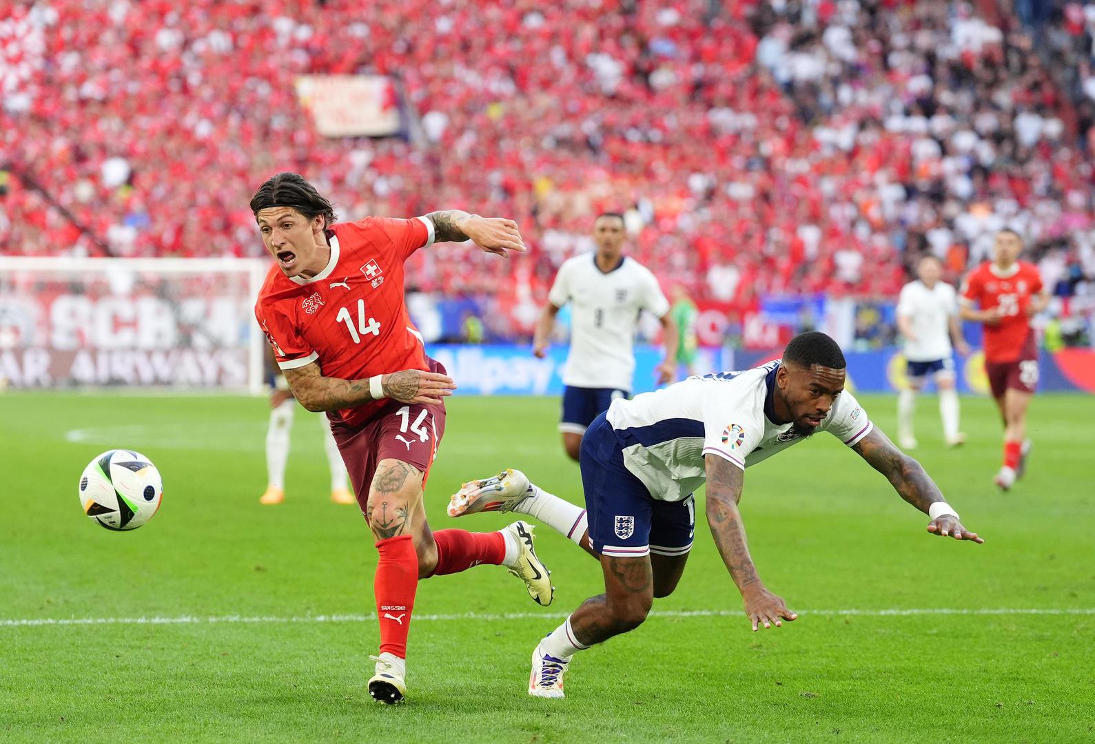 关于瑞士球员以全力以赴的表现打败对手的信息 关于瑞士球员以全力以赴的表现打败对手的信息