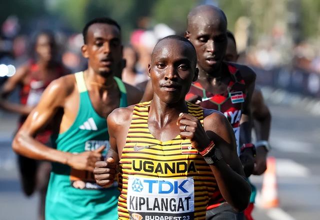 关于乌干达田径运动员取得好成绩的信息