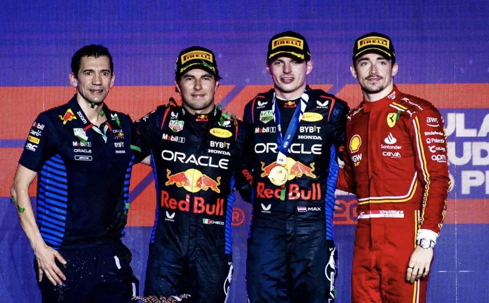 哈斯车队力克红牛车队,佩雷兹统治全场 哈斯车队力克红牛车队,佩雷兹统治全场