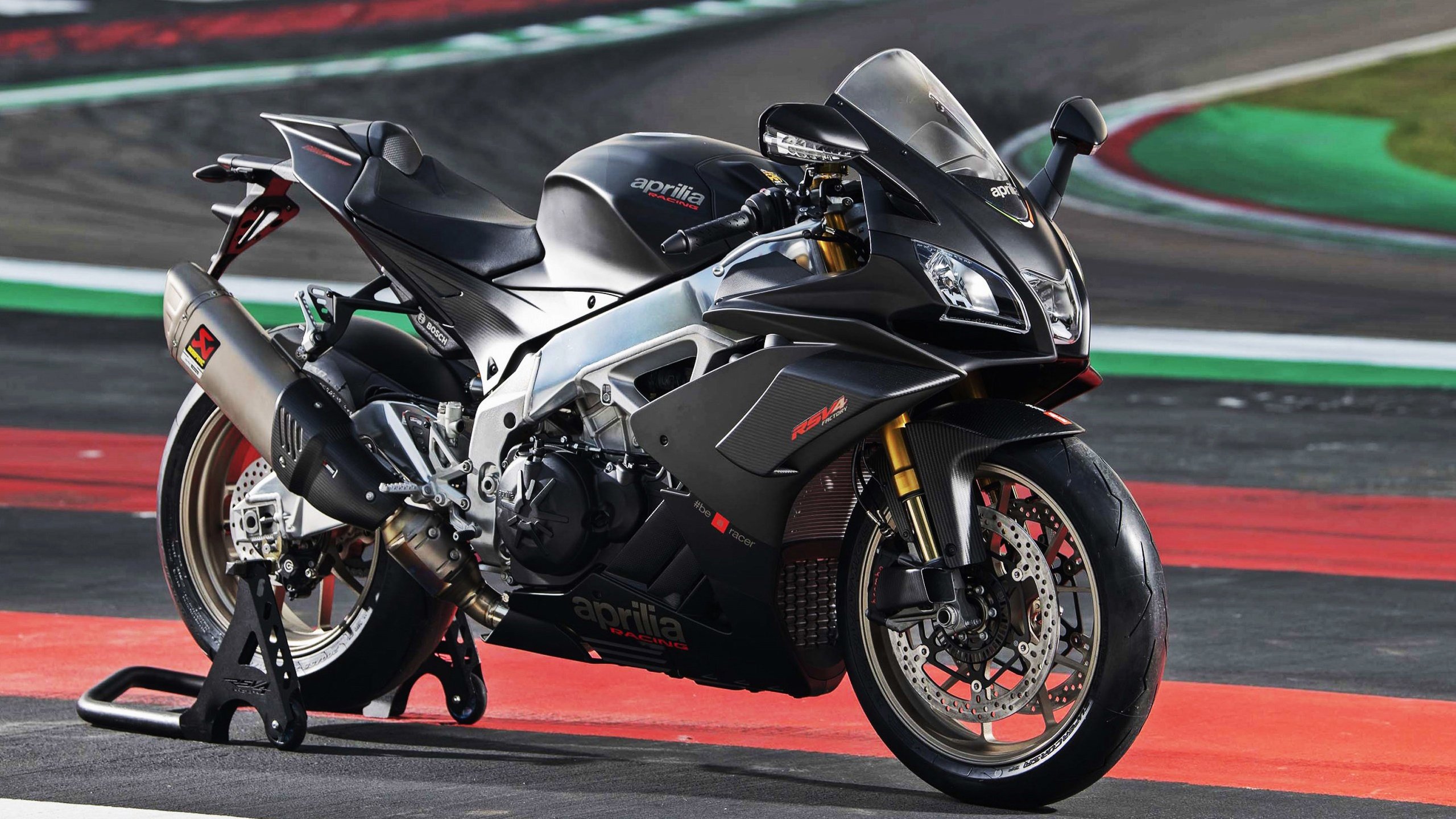 马丁内利闪耀破局,塞内加尔三球终结加纳