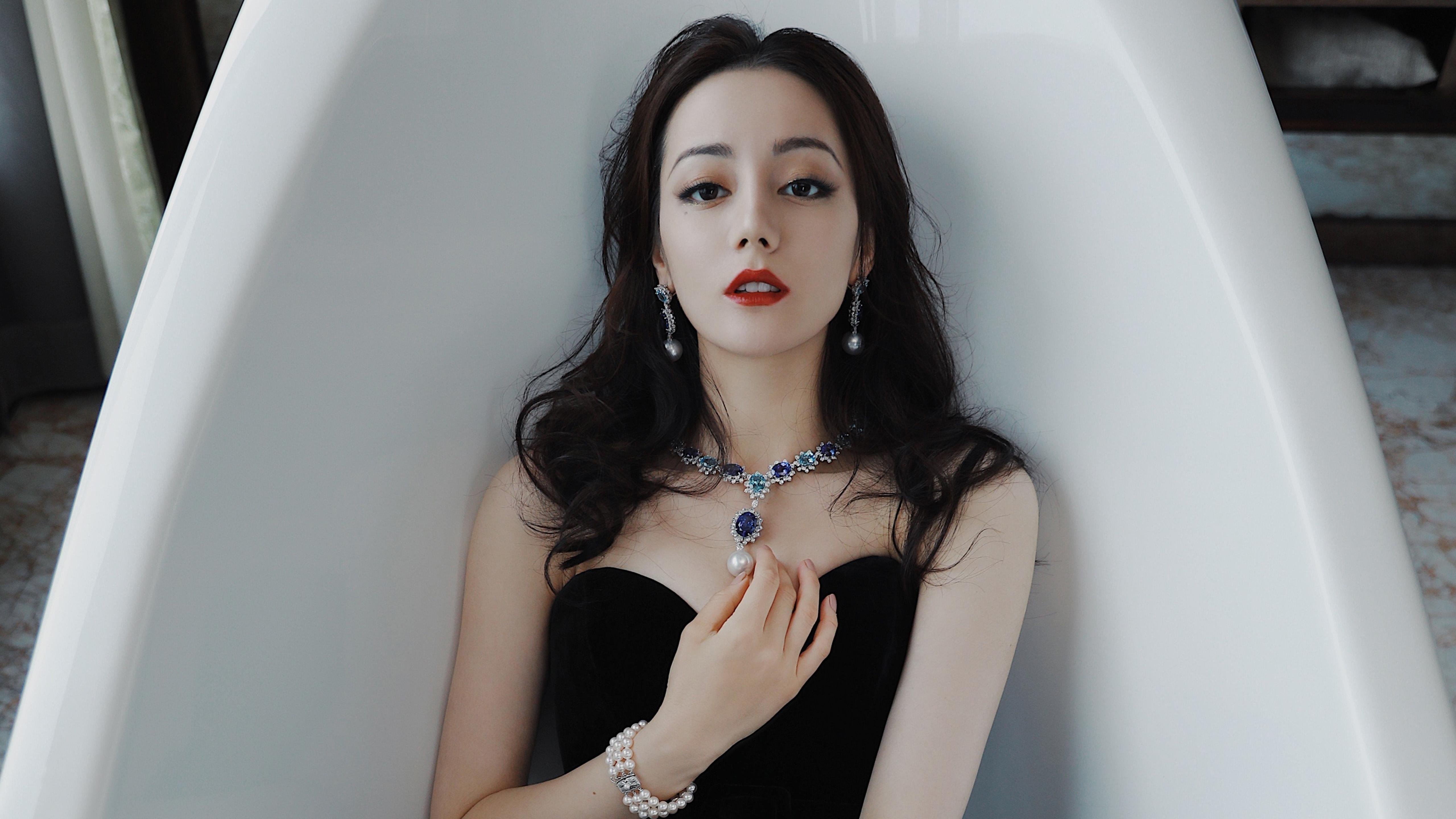 黄金一代的横扫艺术，从比利时足球到NBA季后赛的统治力密码