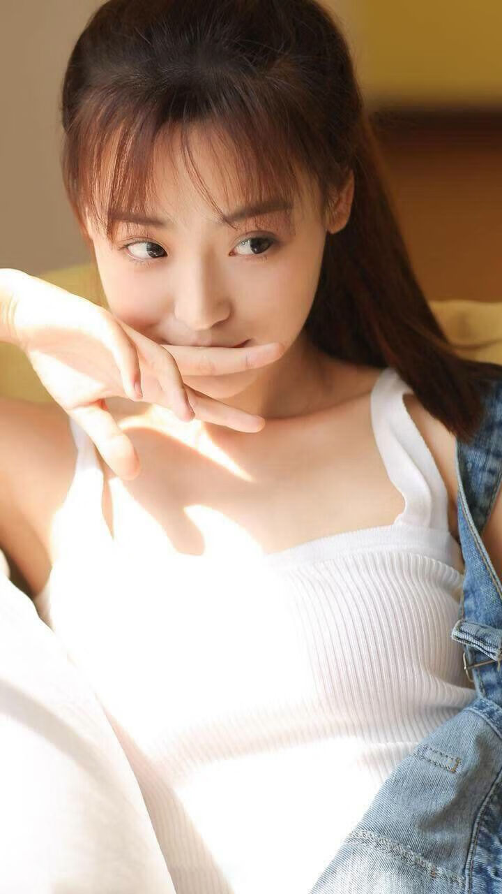 雷火电竞充值-天山之下，霓虹之上，当杜兰特撕裂的不仅仅是篮网—一场横跨太平洋的篮球对话