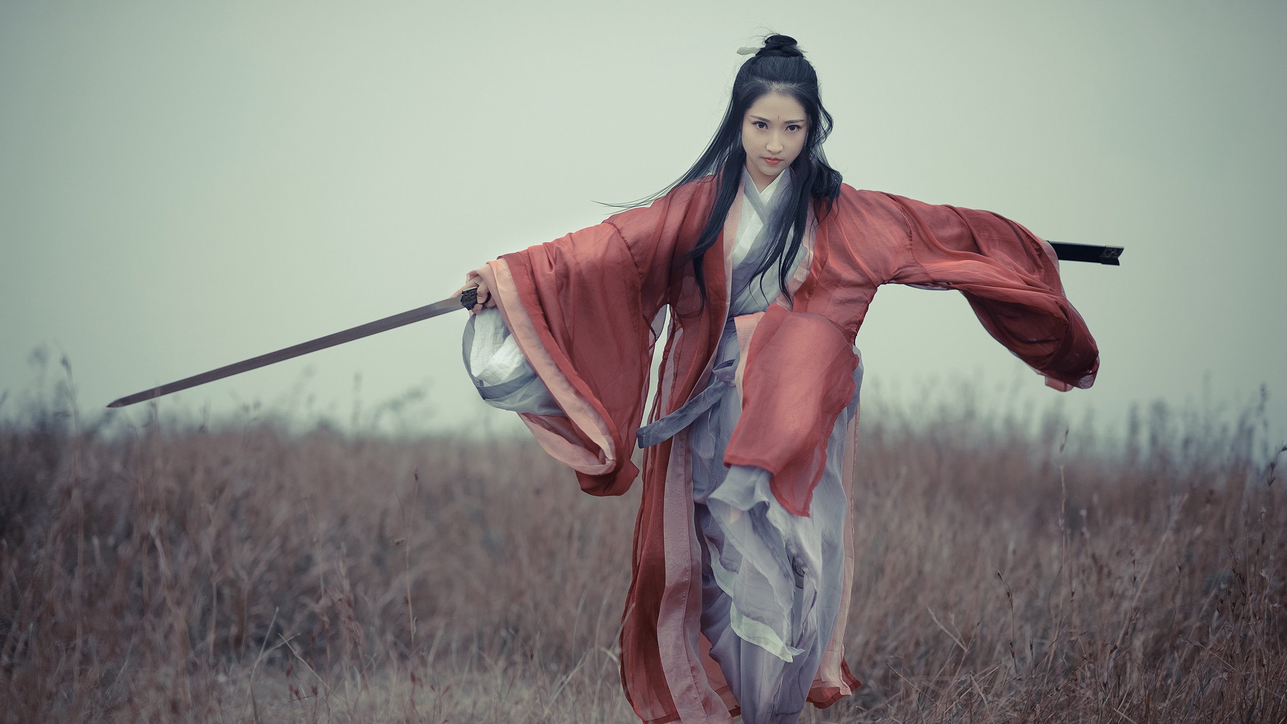 雷火电竞app-北欧风暴撕裂中欧铁骑，拉什福德封神之夜，挪威用一场完美风暴为2026世界杯D组定调